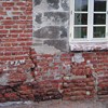 Ødelagt mur velegnet til Skaltherm Netpuds